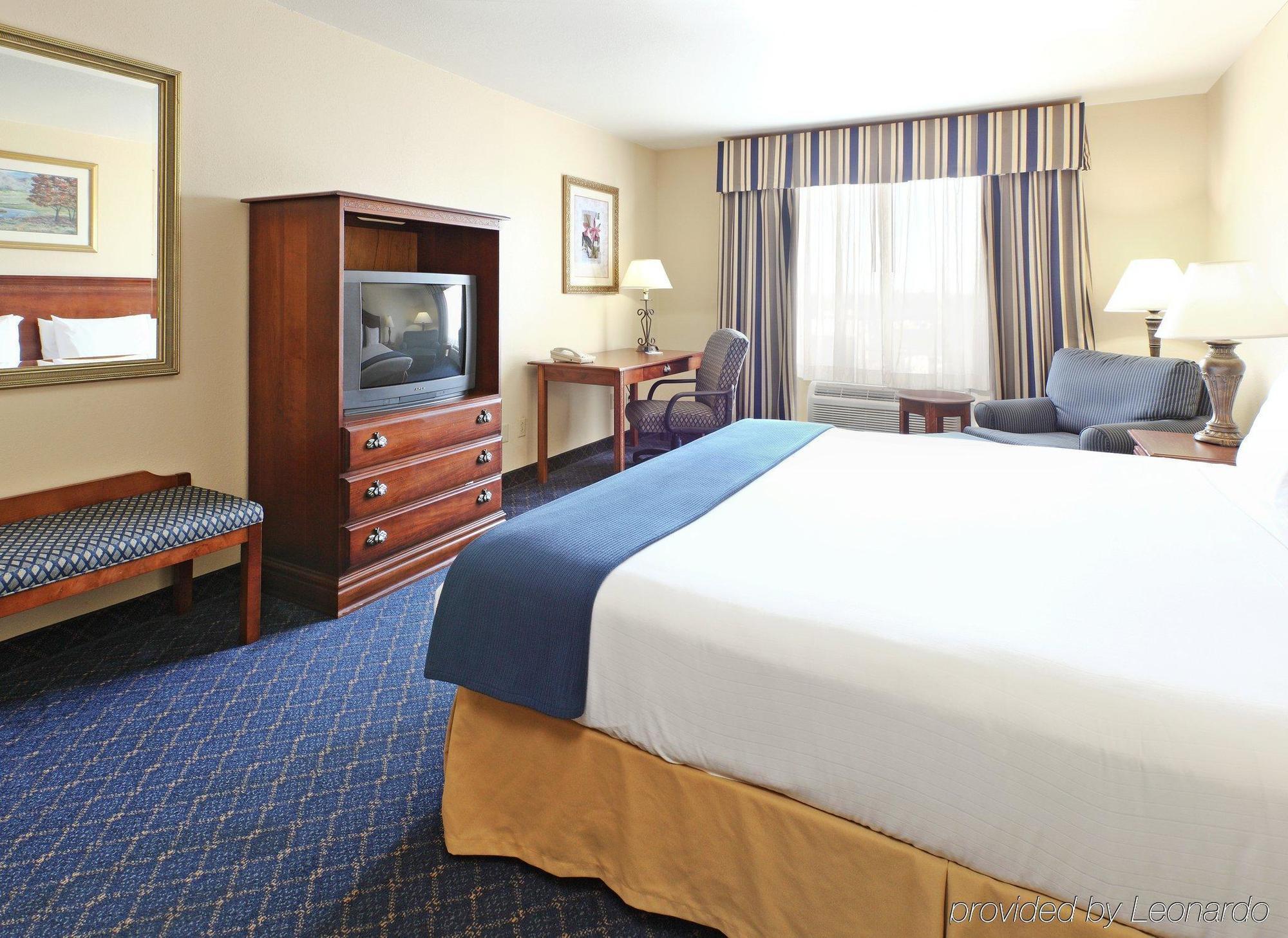 Holiday Inn Express Hotels & Suites Mountain Home By Ihg Chambre photo